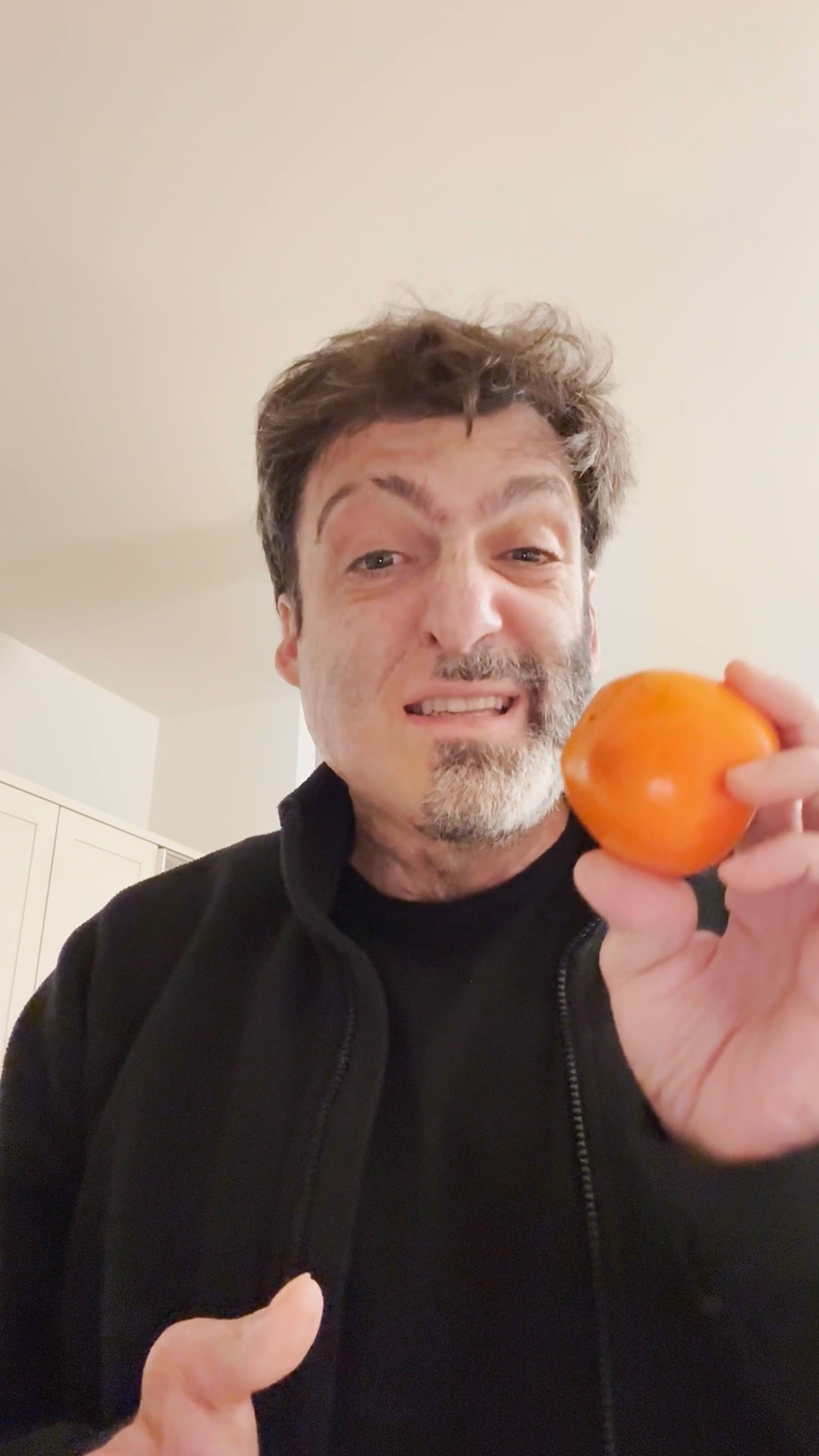 Banana sells for $6.2 million... Why?