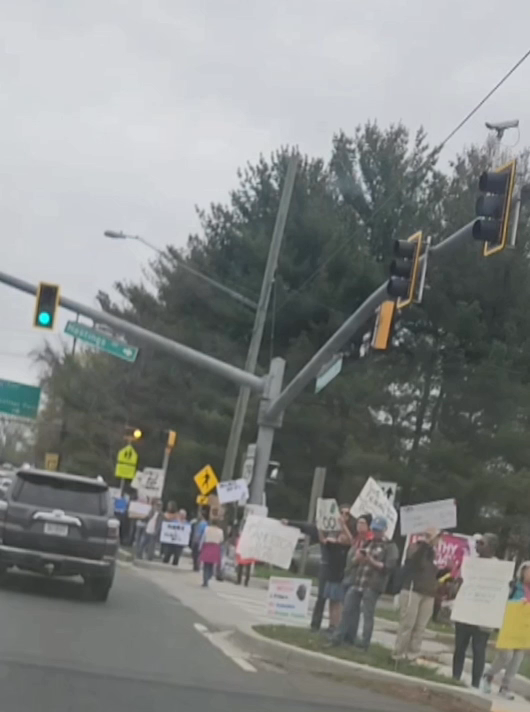 A Car's eye view of Hand Off! @ Silver Spring, Maryland (correct video now--sorry)