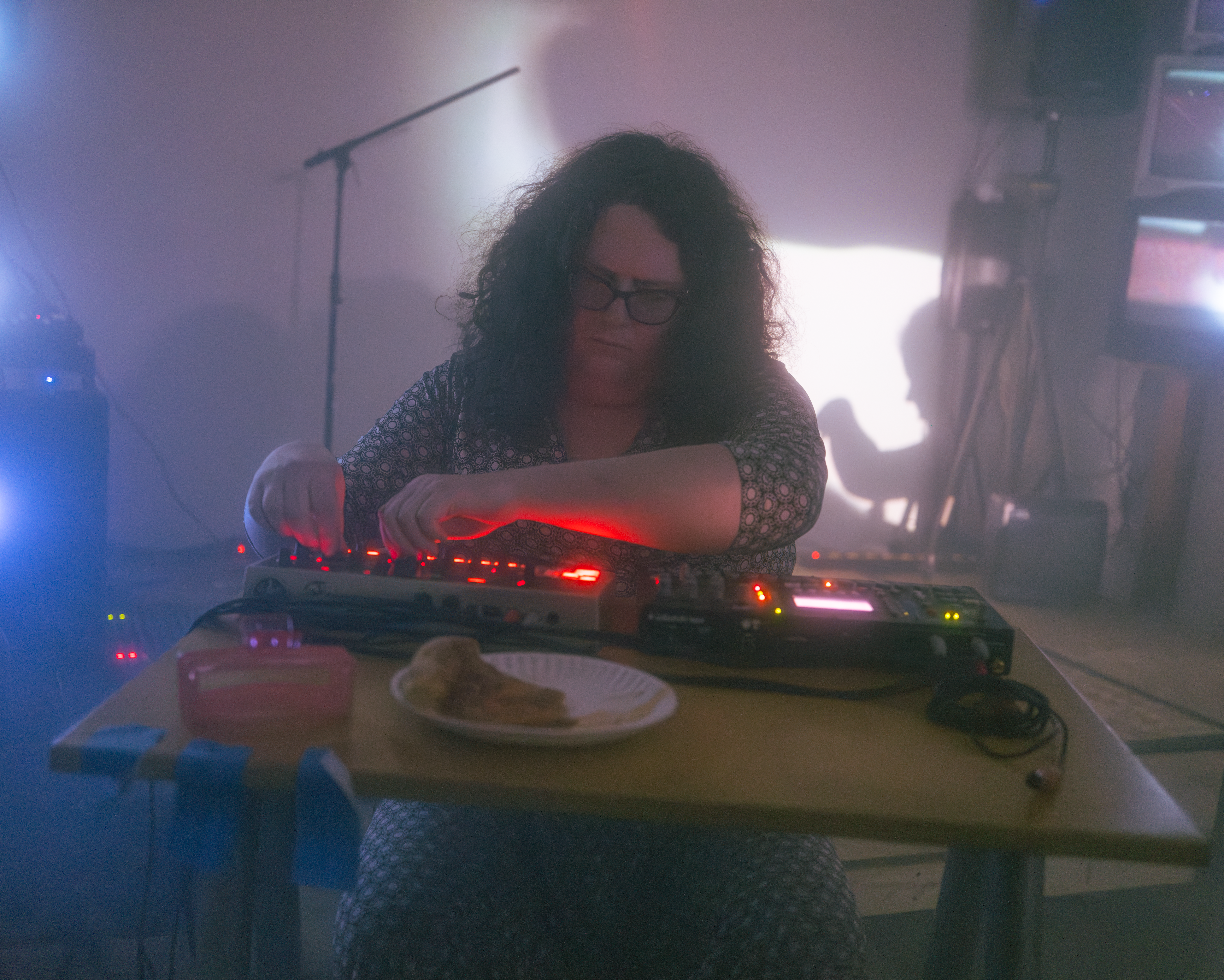 (on a sick one) - NOISE TOUR - heady eug to murder bridge, we strengthen bonds, connect new dots and chill hard - feat The Zero Collective