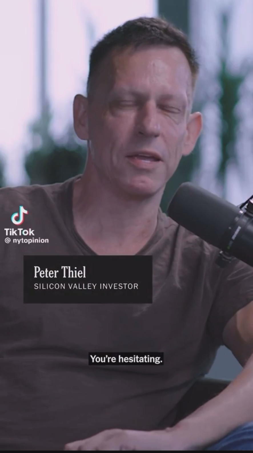 Peter Thiel Gets Out of Dodge - by Carole Cadwalladr