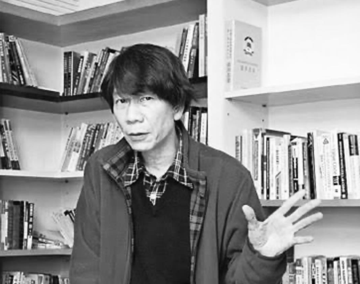 🎧 從問題少年到思辨宗師李天命如何讓哲學走入民間- by HKSTORY 香港故事- 說好香港故事囉😎